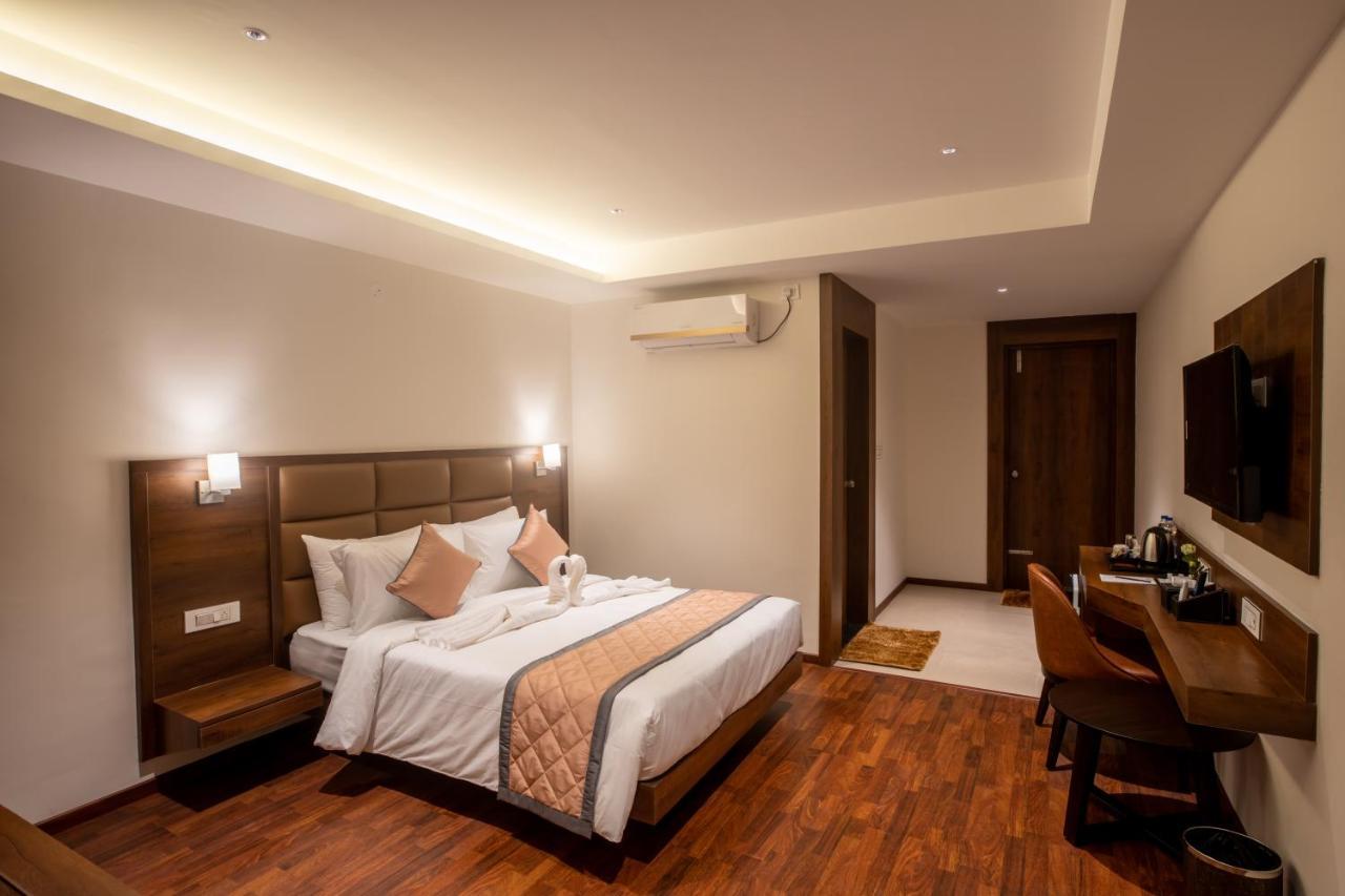 Golden Fortune Inn Hotel بنغالور المظهر الخارجي الصورة