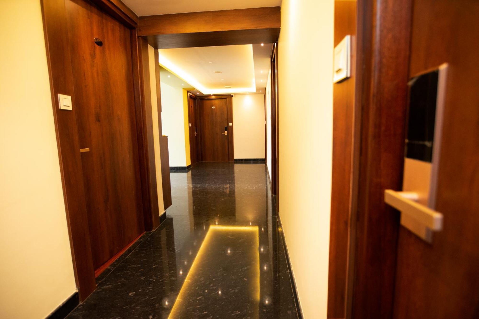 Golden Fortune Inn Hotel بنغالور المظهر الخارجي الصورة