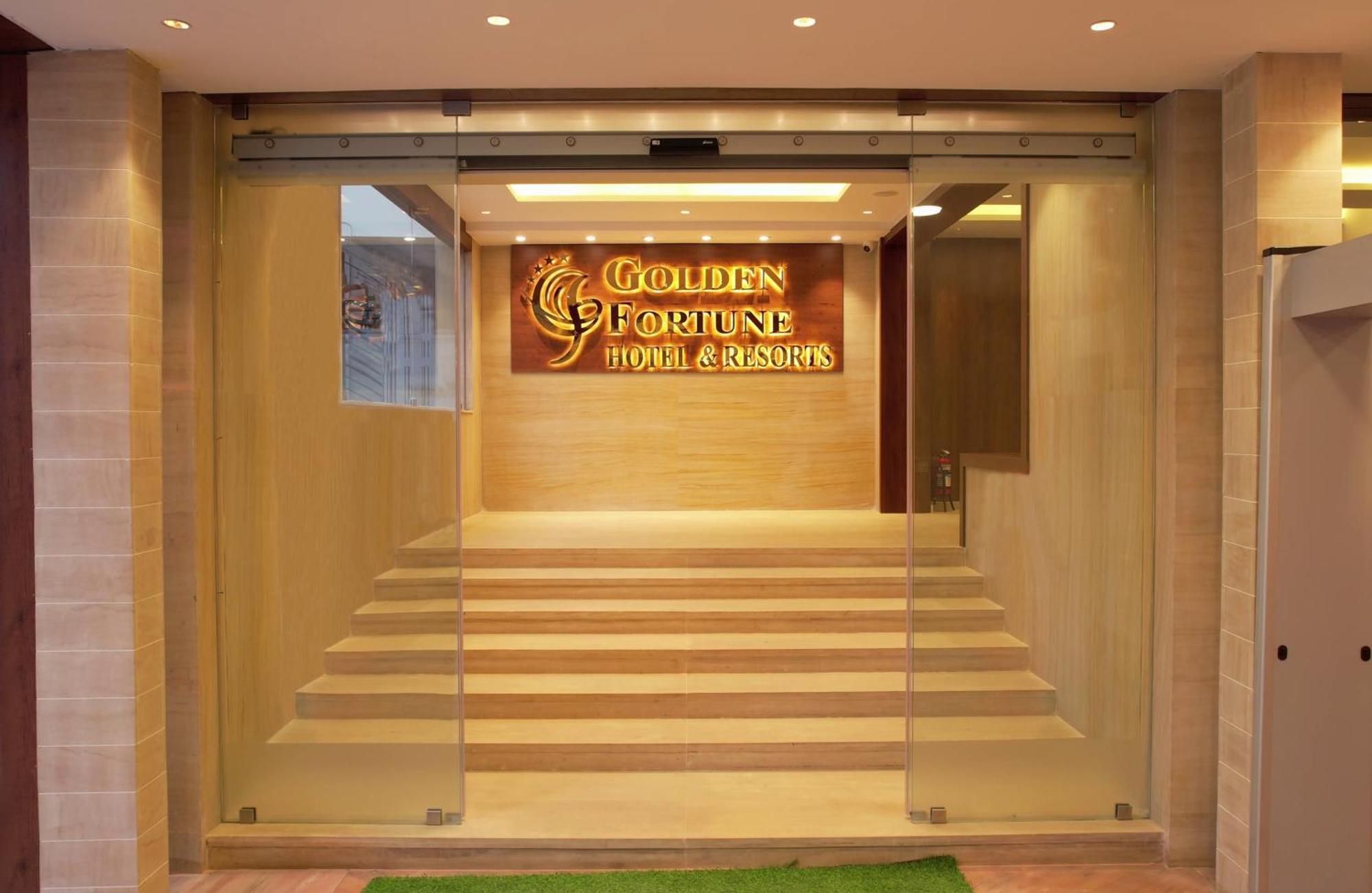 Golden Fortune Inn Hotel بنغالور المظهر الخارجي الصورة